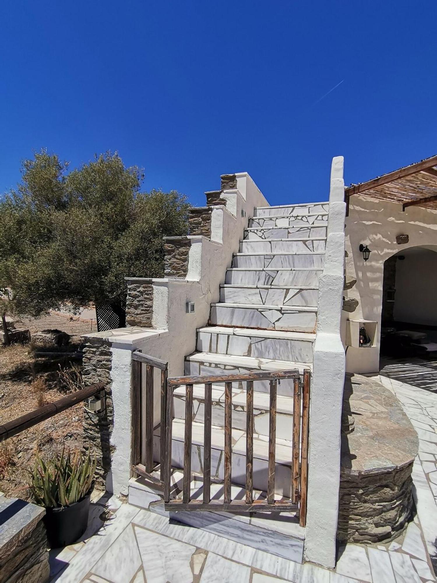 Saronic Citadel Seaside With Pool And 400mbps Starlink Internet *