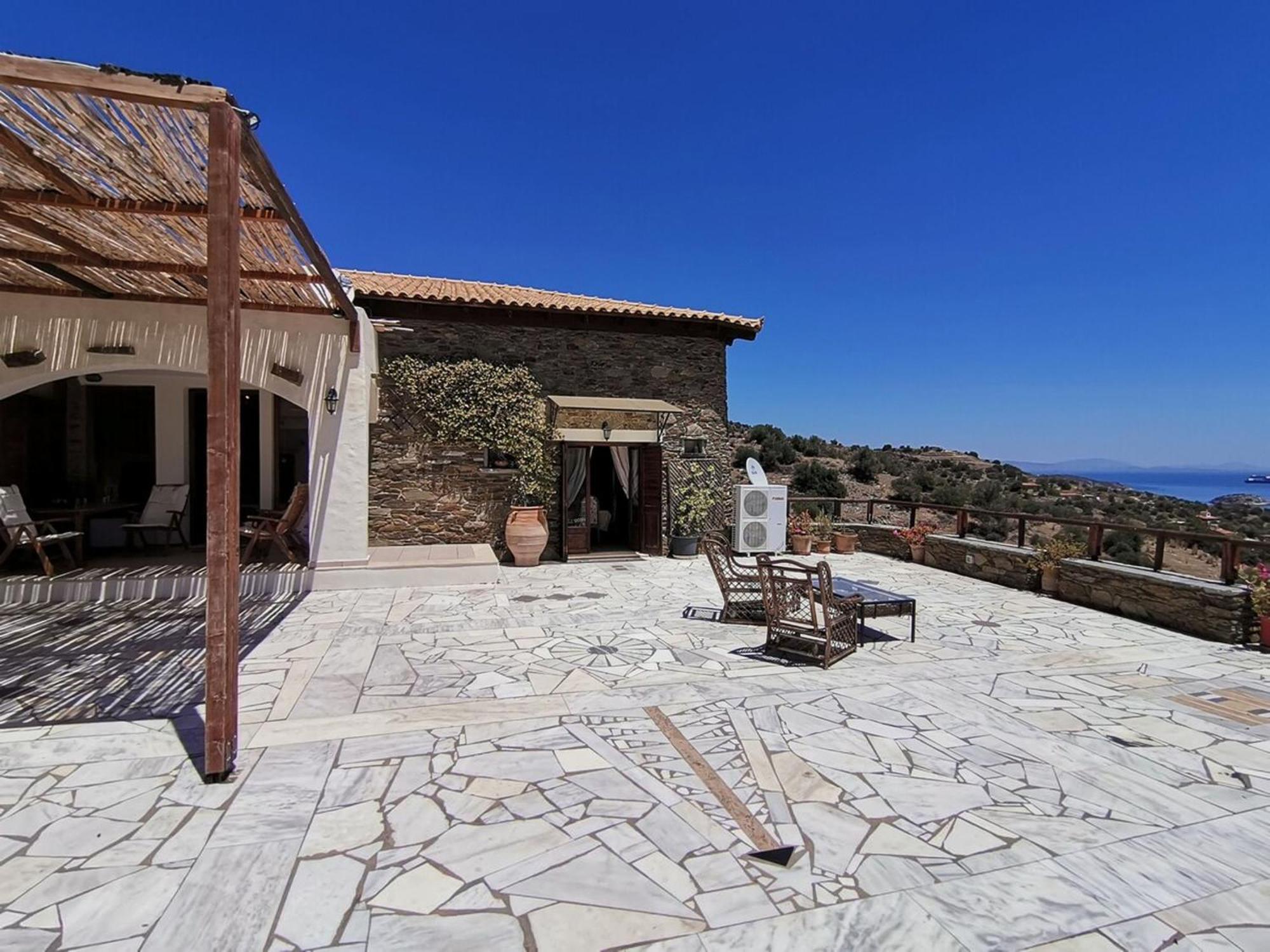 Saronic Citadel Seaside Villa *