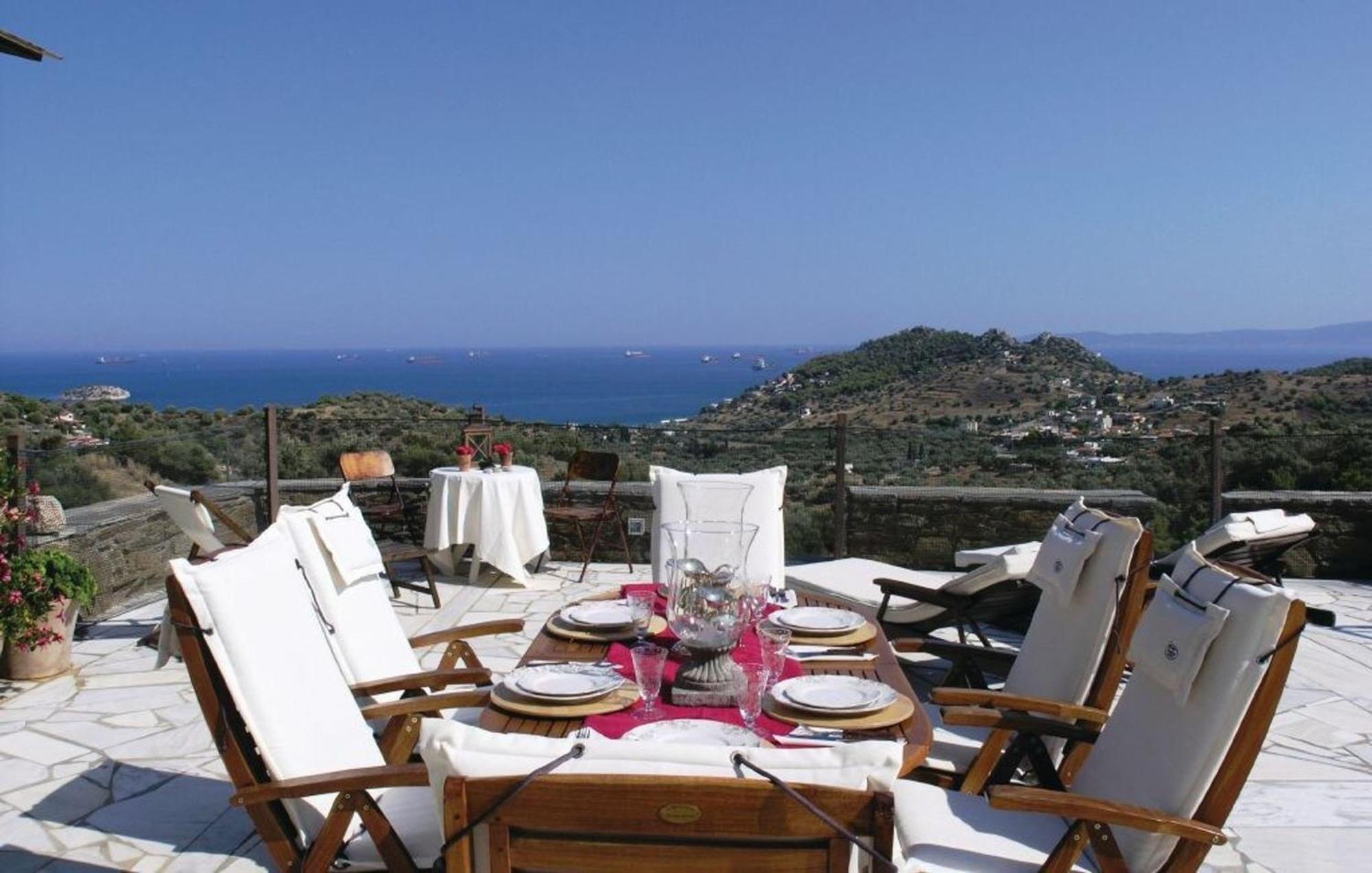 Saronic Citadel Seaside Salamís