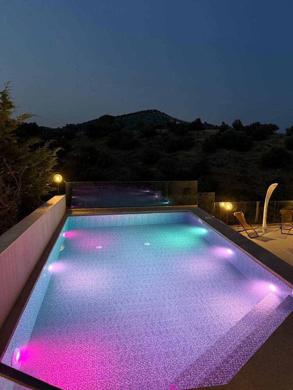 Saronic Citadel Seaside With Pool And 400mbps Starlink Internet *